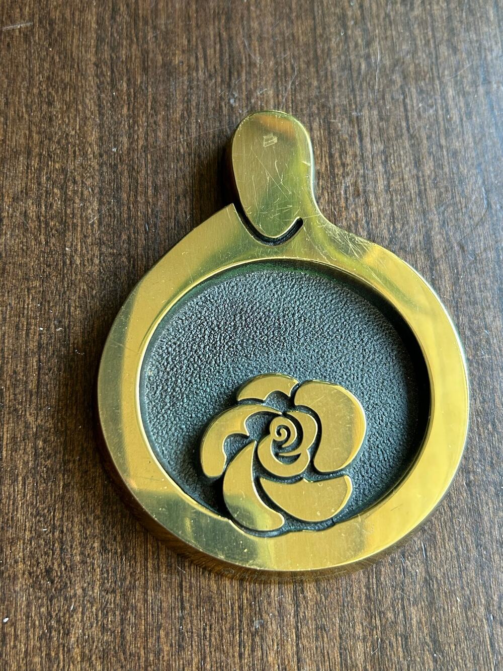 Vintage 1993 M.K. Shannon brass art paperweight signed